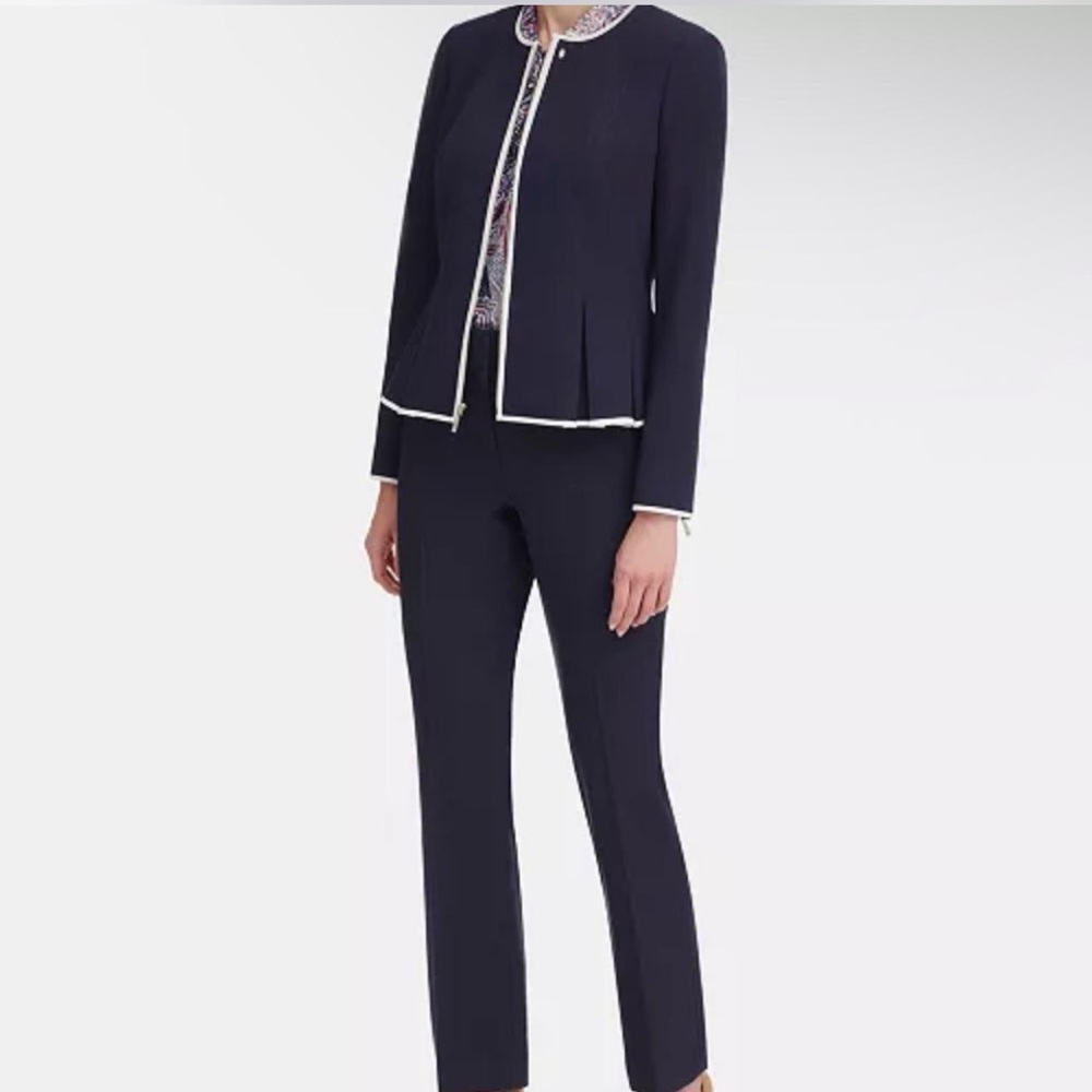 Tommy Hilfiger Elegant Navy Women's Pantsuit